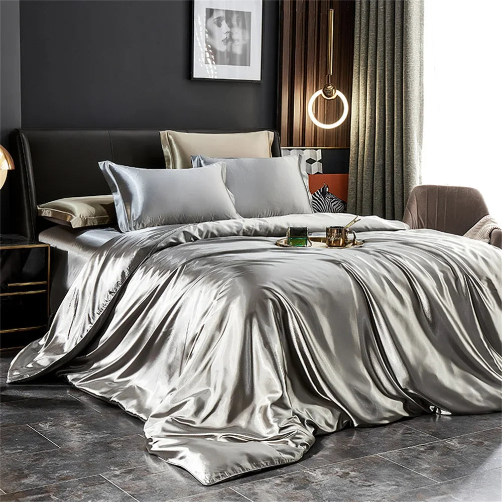 Satynowy zestaw pościeli: 2 poduszki + kołdra GlowPillow